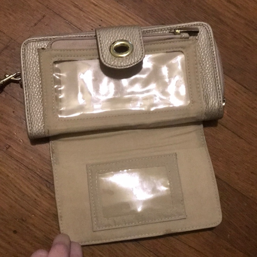 Wristlet - Picture 3 of 3